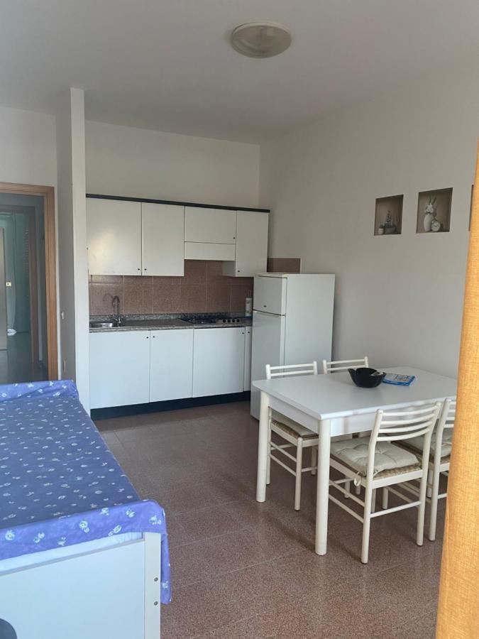 Lemon Apartments Villasimius Luaran gambar